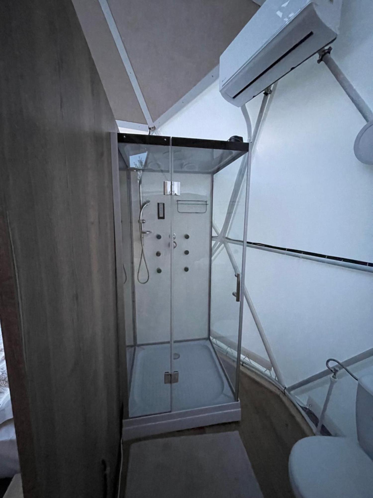 Wineyards Salin Bed & Breakfast Turda Bagian luar foto